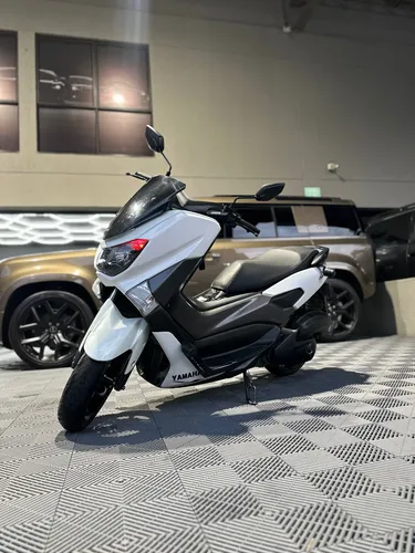 Yamaha N-max 2022