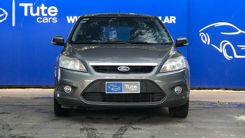 Ford Focus Trend 2.0 - Tute Cars Fernando