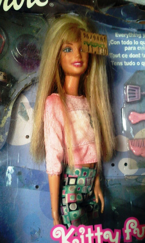 Imagen 3 de 8 de Muñeca Barbie Y Su Gatita Kitty Fun En Su Caja Original 2000