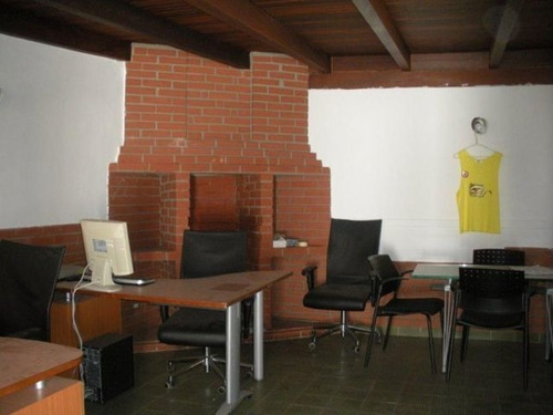 Imagen 3 de 6 de Laura Villarroel 0414913708 Colinas Bello Monte 21-14882