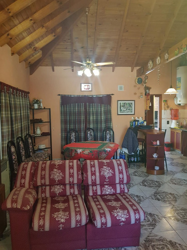 Chalet Con Pileta En Parque Las Naciones