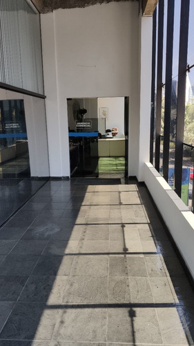 Sala Comercial À Venda Na Avenida José Caballero, Vila Bastos, Santo André - Sp - Liv-9902