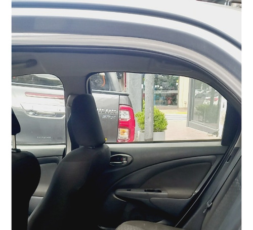 Volkswagen Suran 1.6 Comfortline 101cv