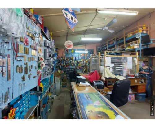 Se Vende Local Comercial A Puerta Cerrada En Limache