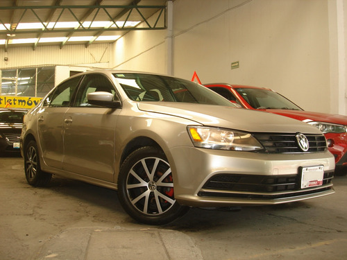 Vw Jetta Mk Vi Automático R16 Cámara Reversa Factura Agencia