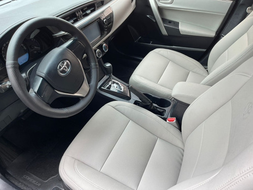 Imagem 4 de 9 de Corolla Gli 1.8 Flex 2017