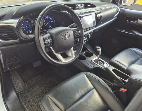 Toyota Hilux 2.7 SRV 4X2 CD 16V FLEX 4P AUTOMÁTICO