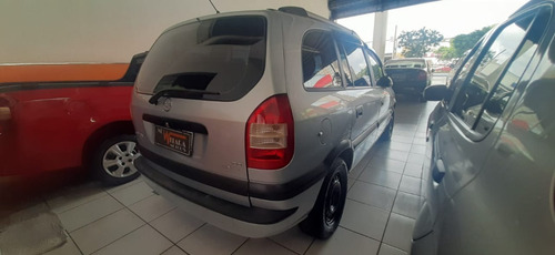 Imagem 5 de 8 de Chevrolet Zafira Confort 2.0 Flex 2007