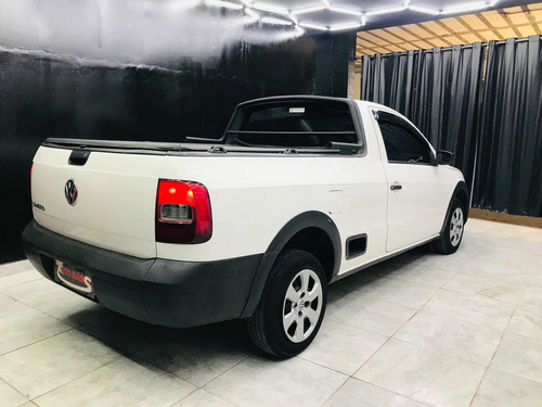 Imagem 7 de 8 de Volkswagen Saveiro 2014 1.6 Cab. Simples Total Flex 2p