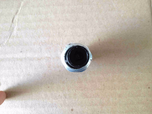 Sensor Bulbo De Aceite Motor 1.6 Gm Aveo G3 08-17 Original