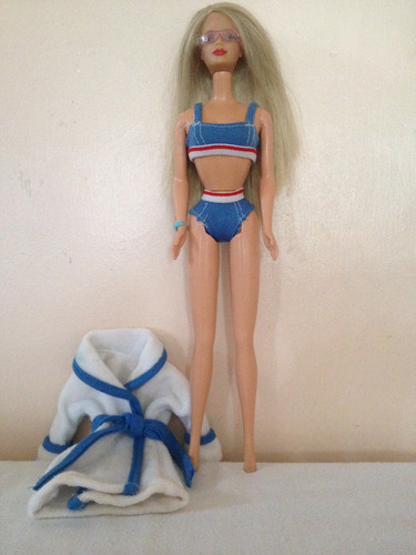 Muñeca Barbie Baño De Espuma