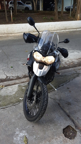 Triumph Tiger 800 Xcx
