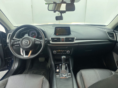 Imagen 21 de 25 de Mazda 3 Sport Touring 2.0