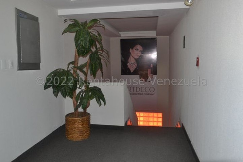 Imagen 17 de 26 de Piso Industrial En Alquiler, Los Cortijos, Cod Rah: 23-9874, Luis Infante 0414 3283509