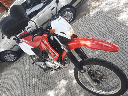 Imagen 14 de 17 de Honda Tornado Xr 250