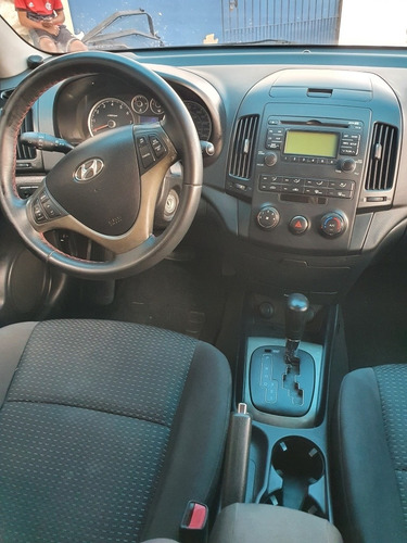 Imagem 15 de 15 de Hyundai I30 2010 2.0 Gls Aut. 5p