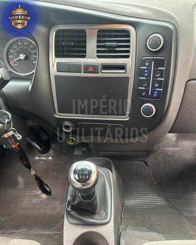 Hyundai HR chassi bau