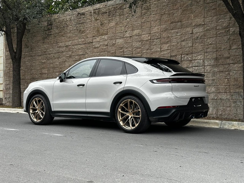 Porsche Cayenne Turbo Gt 2024