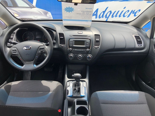 Imagen 13 de 15 de Kia Forte Lx 2.0
