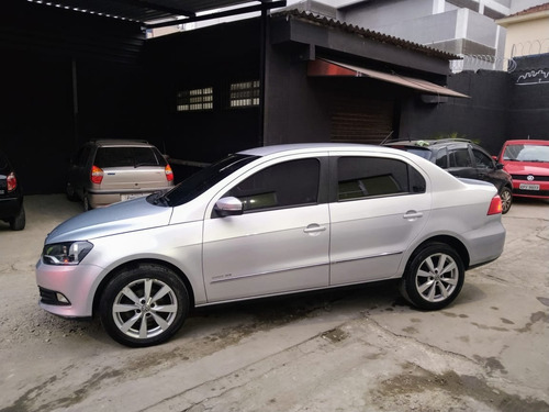 Imagem 2 de 11 de Volkswagen Voyage 1.6 Vht Highline Total Flex I-motion 4p