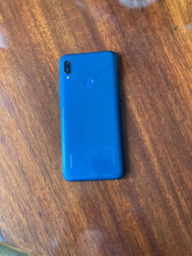 Imagen 2 de 2 de Celular Huaweia 19
