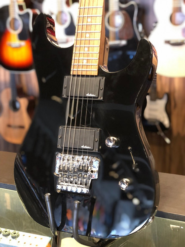 Imagen 3 de 8 de Guitarra Jackson Js30dk Dinky Floyd Superstrato De Outlet