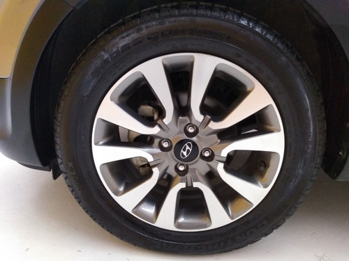 Hyundai Hb20x 1.6 16v Style Flex 4p Automatico 2016/2017