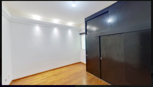 Departamento En Venta En Río Tíber, Cuauhtémoc, A Unas Cuadras De Paseo De La Reforma. 2 Recamaras, 2 Baños Y 1 Estacionamiento