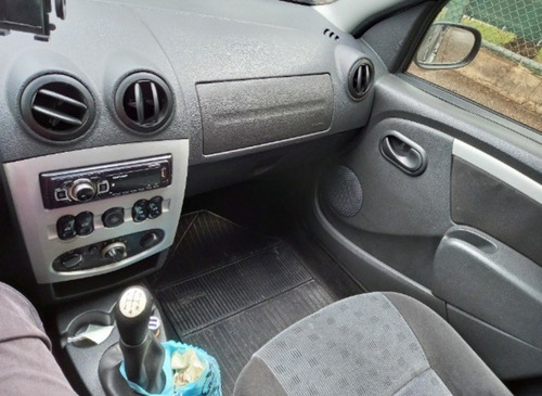 Renault Logan 2008 1.6 16v Privilège Hi-flex 4p
