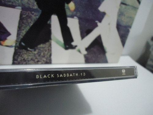 Estuche acrílico individual Black Sabbath Cd - 13
