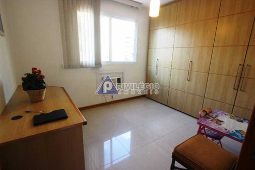 Imagem 19 de 30 de Cobertura À Venda, 5 Quartos, 2 Suítes, 4 Vagas, Laranjeiras - Rio De Janeiro/rj - 11554