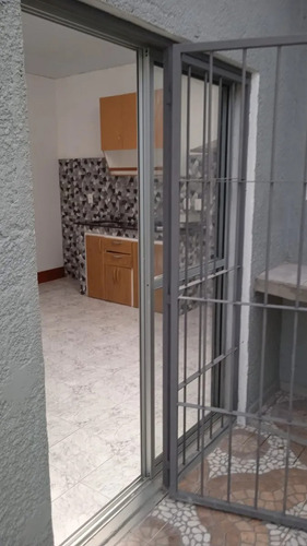 Apartamento 2 Dormitorios Zona Prado Y Agraciada