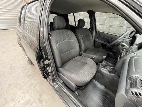 Renault Clio 1.2 Mio Confort Plus Abs Abcp