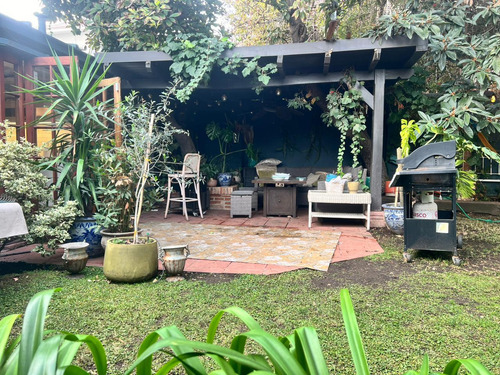 Exclusiva Casa Remodelada En Arriendo, Vitacura