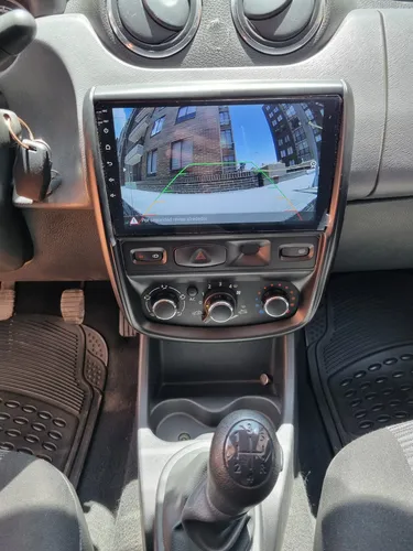 Renault Logan Expression 2015