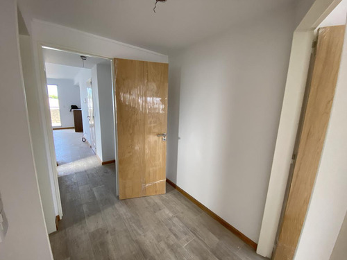 Departamento En Venta 2 Dormitorios 2 Baños Abasto A Estrena