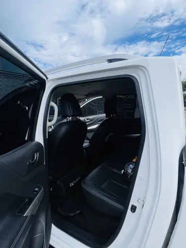 Camioneta Renaul Alaskan 4x4 Diesel . Como Nueva