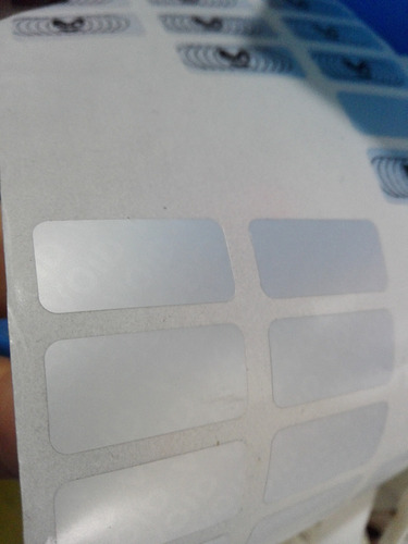 Imagen 3 de 7 de Void 500 Etiquetas De Seguridad 50x25 Mm Personalizadas