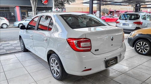 Imagem 3 de 6 de Renault Logan 1.6 16v Sce Expression