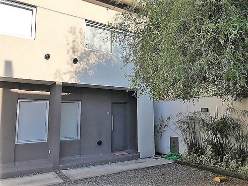 Venta Duplex 3 Amb. En Ituzaingo .