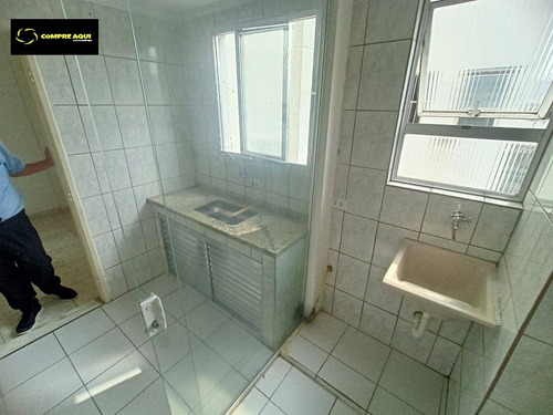 Imagem 7 de 15 de Ótimo Apartamento 2 Dormitório Bem Amplo Bela Vista! - Clh67