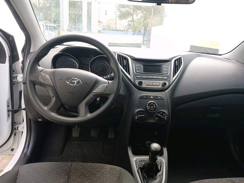 Hyundai HB20 1.0 COMFORT PLUS 12V FLEX 4P MANUAL