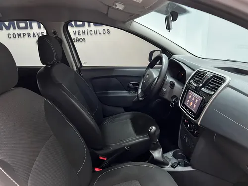 Renault Logan 1.6 Expression