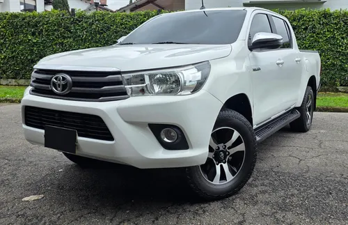 Toyota Hilux 2.4l