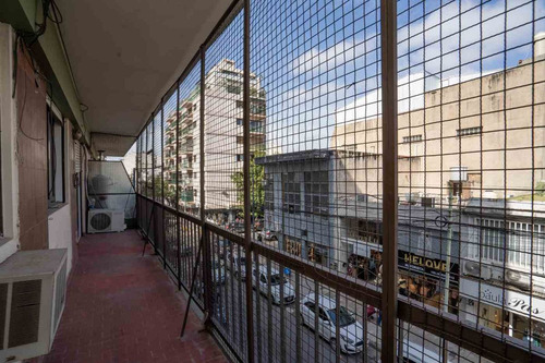 Venta 4 Ambientes C/balcón Flores Apto Credito
