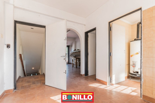 Imagen 10 de 30 de Departamento 5 Ambientes Venta Parque Chas