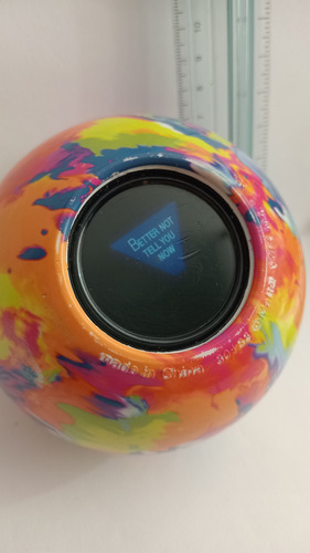 Bola 8 Edición Tie Dye (Usado)