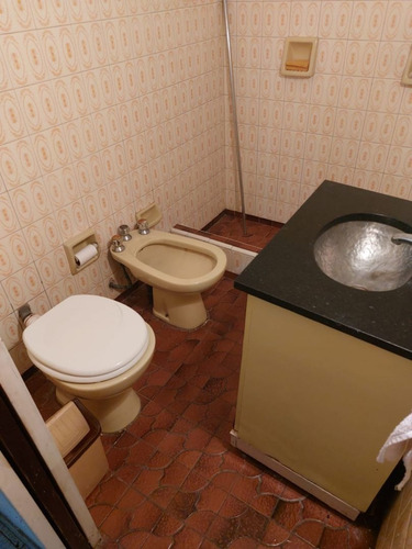 Imagen 5 de 17 de Casa En Venta En Lanús Oeste