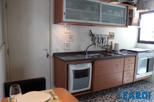 Imagem 6 de 15 de Apartamento - Campo Belo - Sp - 596863
