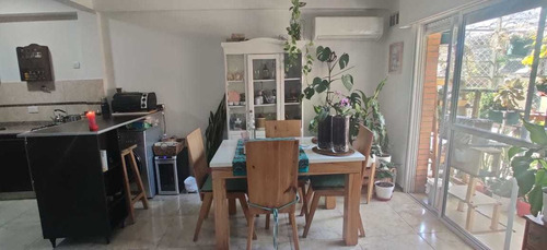 Imagen 2 de 12 de Alquiler 2 Ambientes Con Balcon Al Frente Edificio Con Terraza Parrilla Y Sum